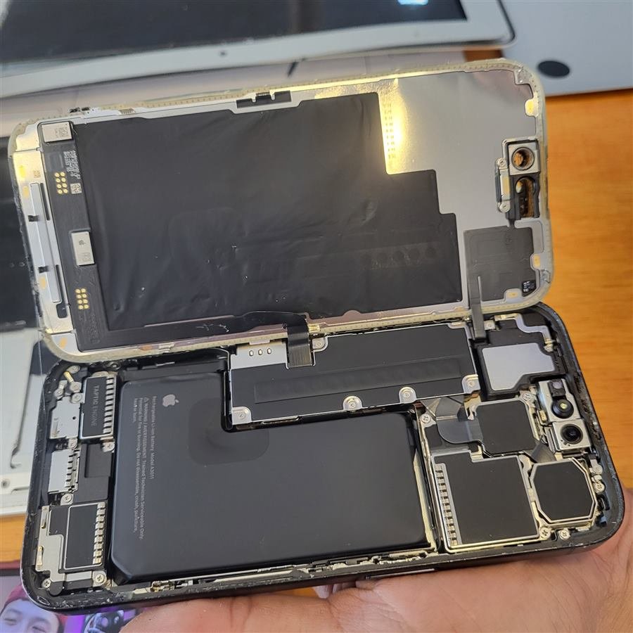 Phone screen repair documentation
